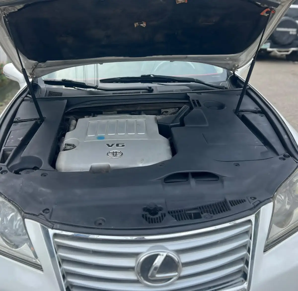 Urgent Sales Lexus ES 350 - Image 8