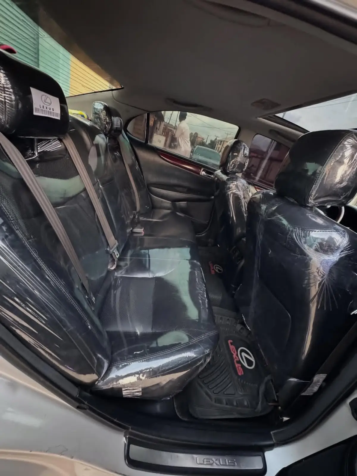 Urgent Sales Lexus ES330 - Image 6