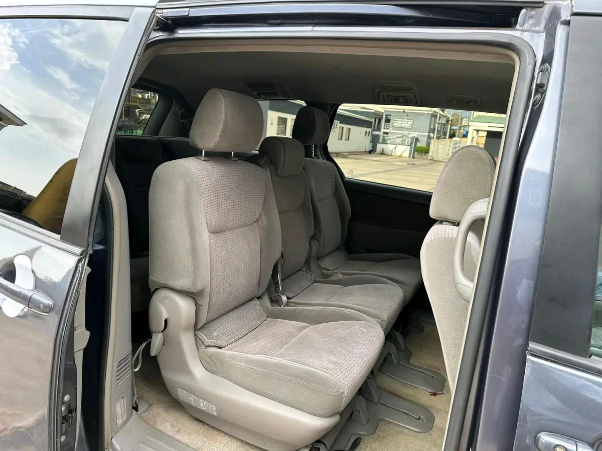 2006 TOYOTA SIENNA - Image 4