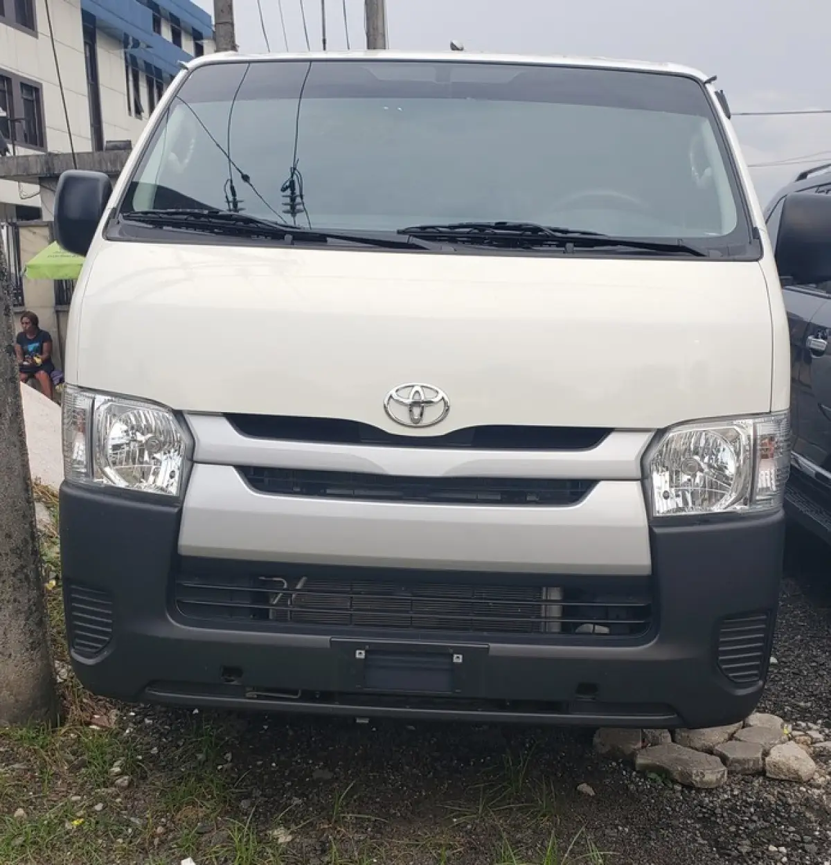 TOYOTA HIACE BUS FOR SALE - Image 2