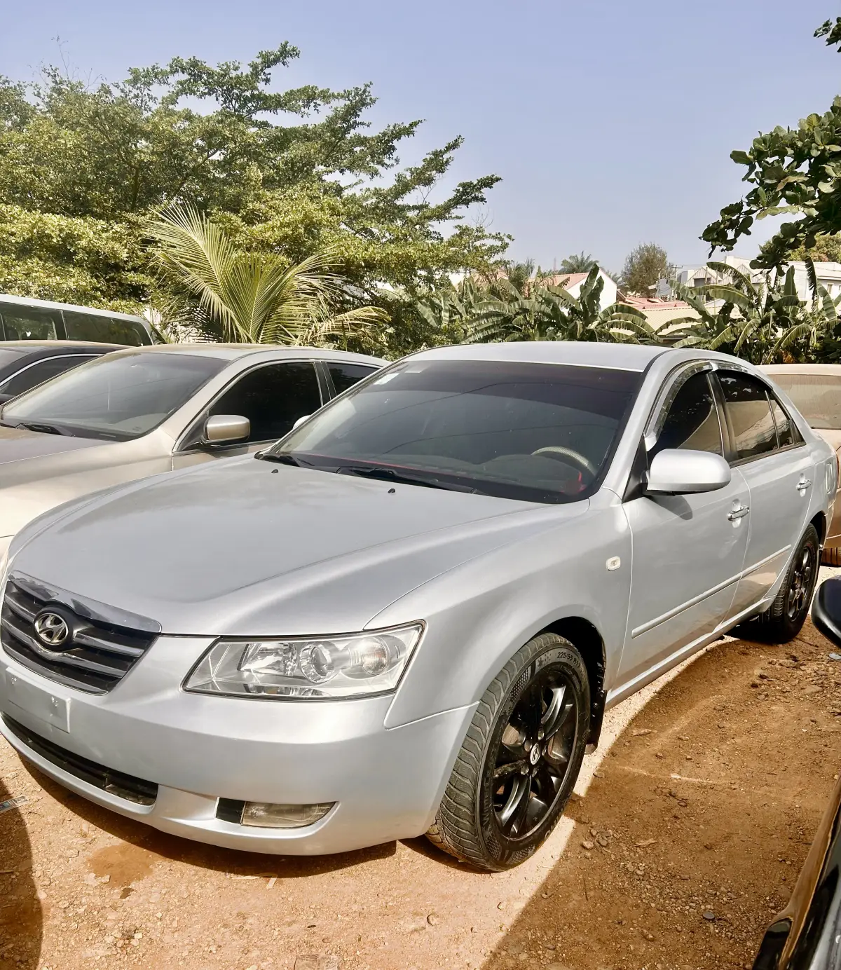 Hyundai Sonata - Image 5