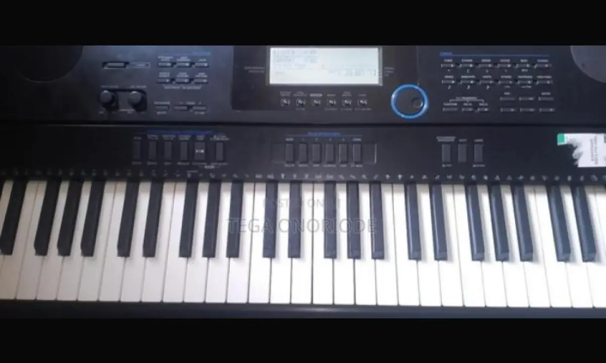 Casio Wk-6500 Keyboard, Stand, Pedal and Sheet Stand (Perfect Condition) - Image 3