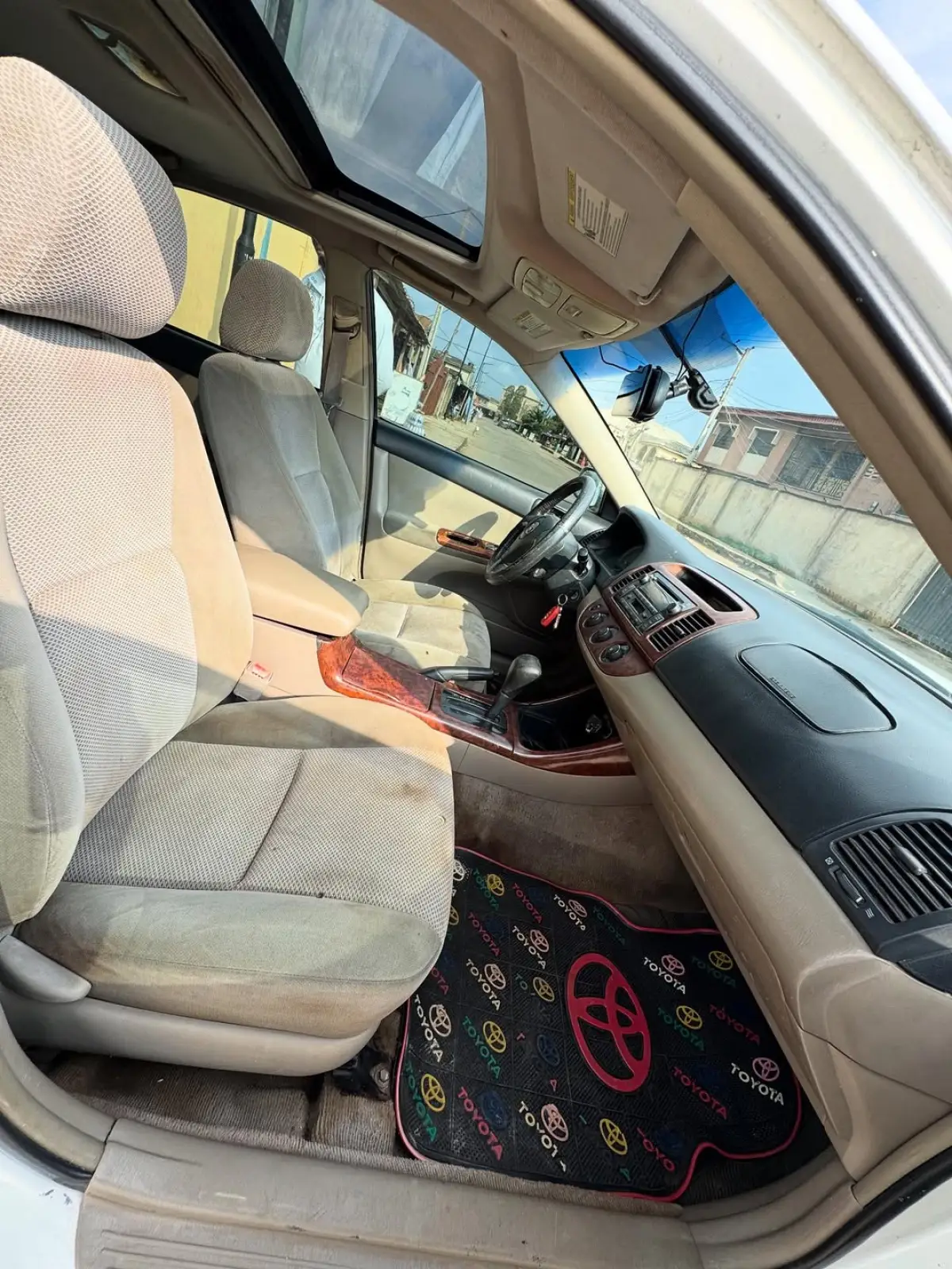 Urgent Sales Camry big daddy - Image 4