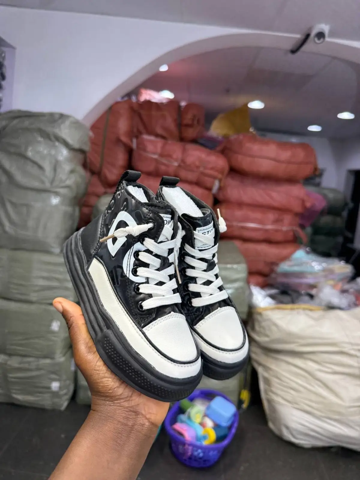 Beautiful kids and adult wears and shoes - Image 10