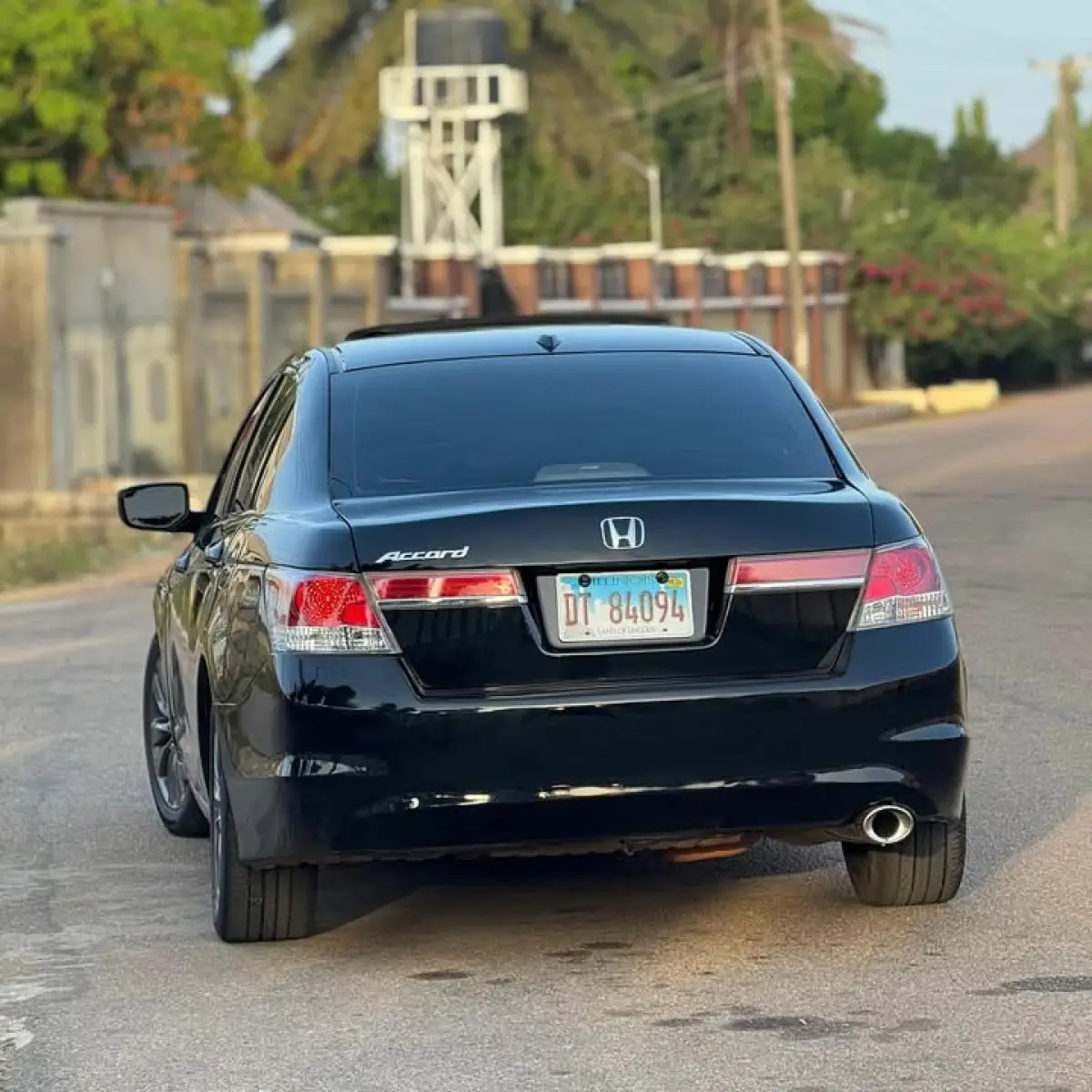 2011 Honda accord - Image 9