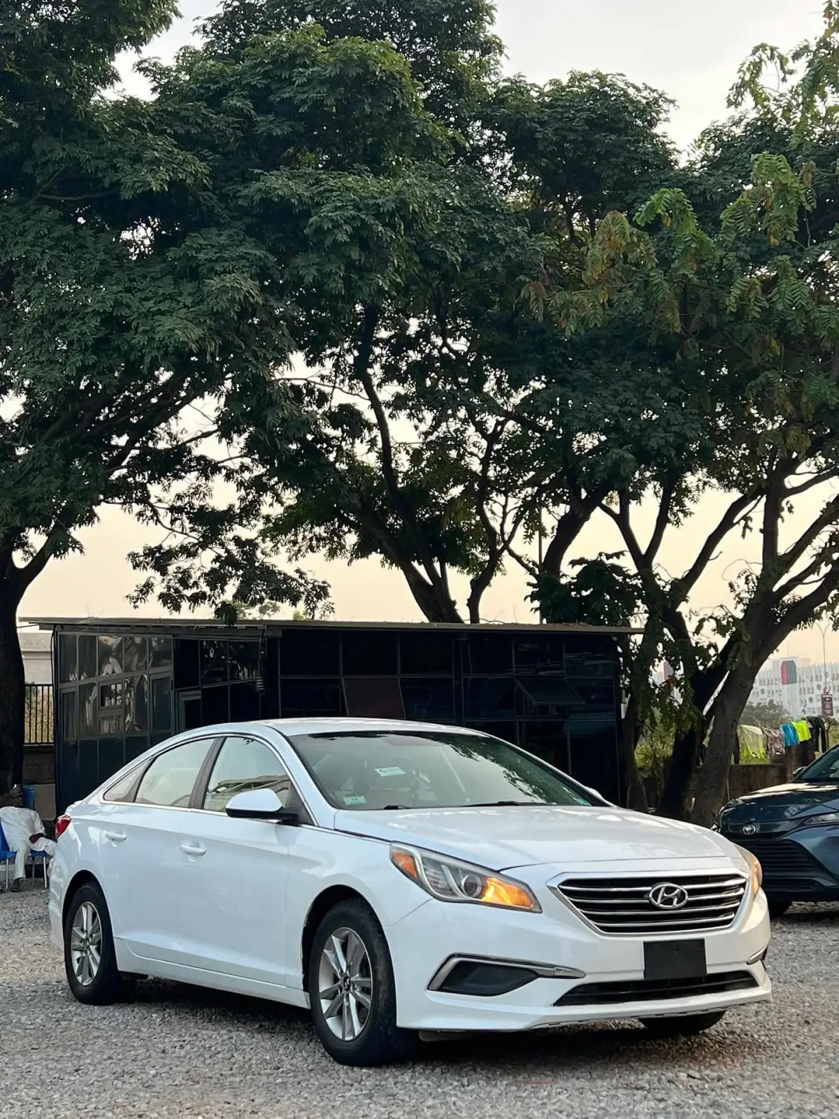 Foreign Used 2017 Hyundai Sonata, 13.5M - Image 5