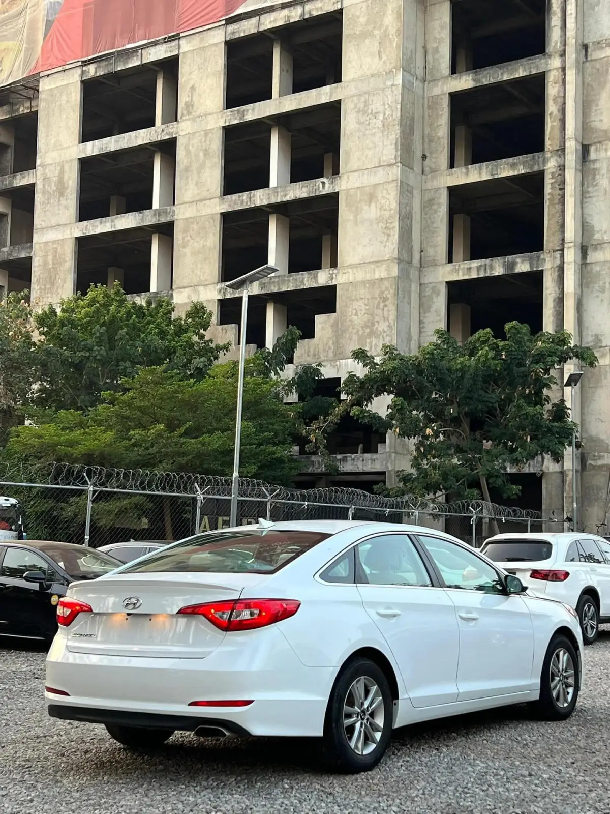 Foreign Used 2017 Hyundai Sonata, 13.5M - Image 7