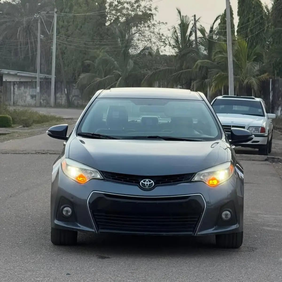 2014 TOYOTA COROLLA S - Image 1
