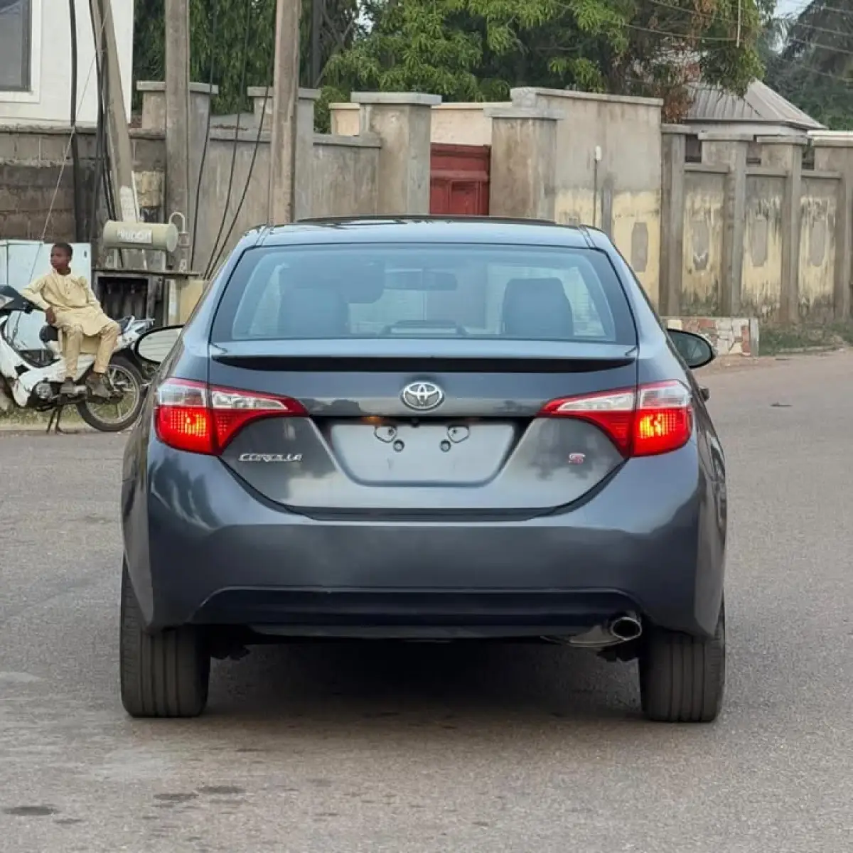 2014 TOYOTA COROLLA S - Image 9