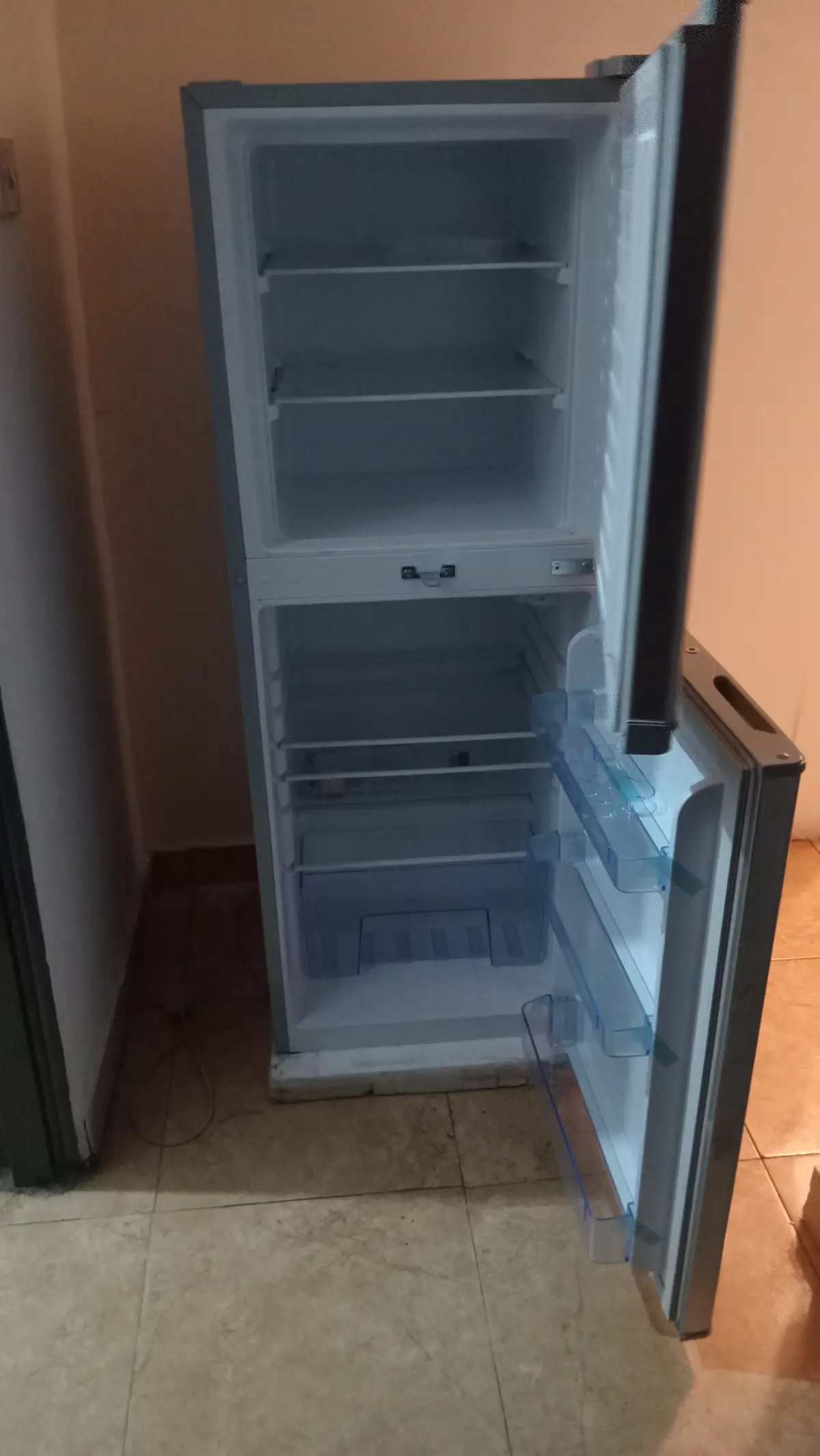 Mr Refrigerator - Image 4