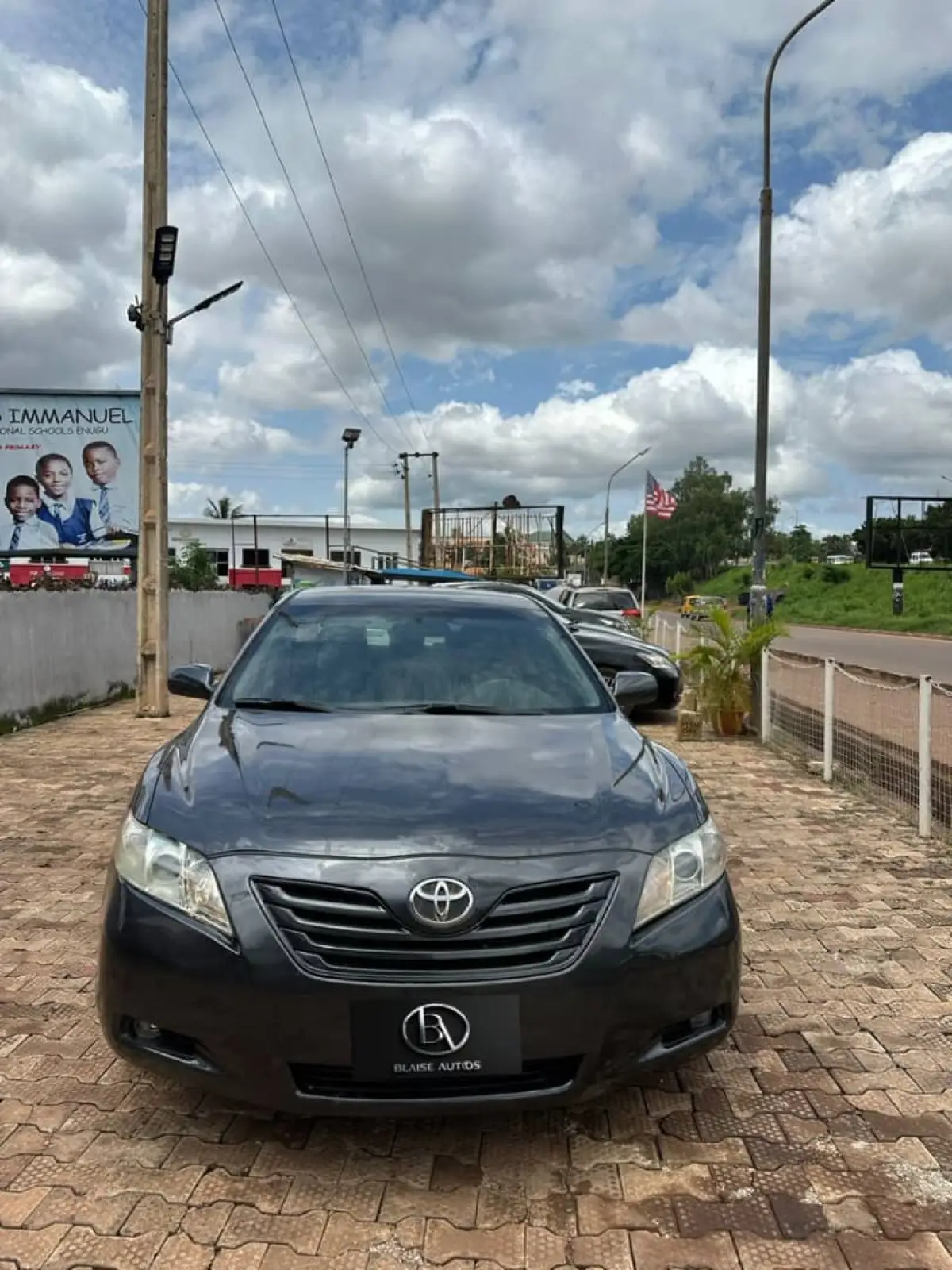 Toyota Camry LE 2009 - Image 6