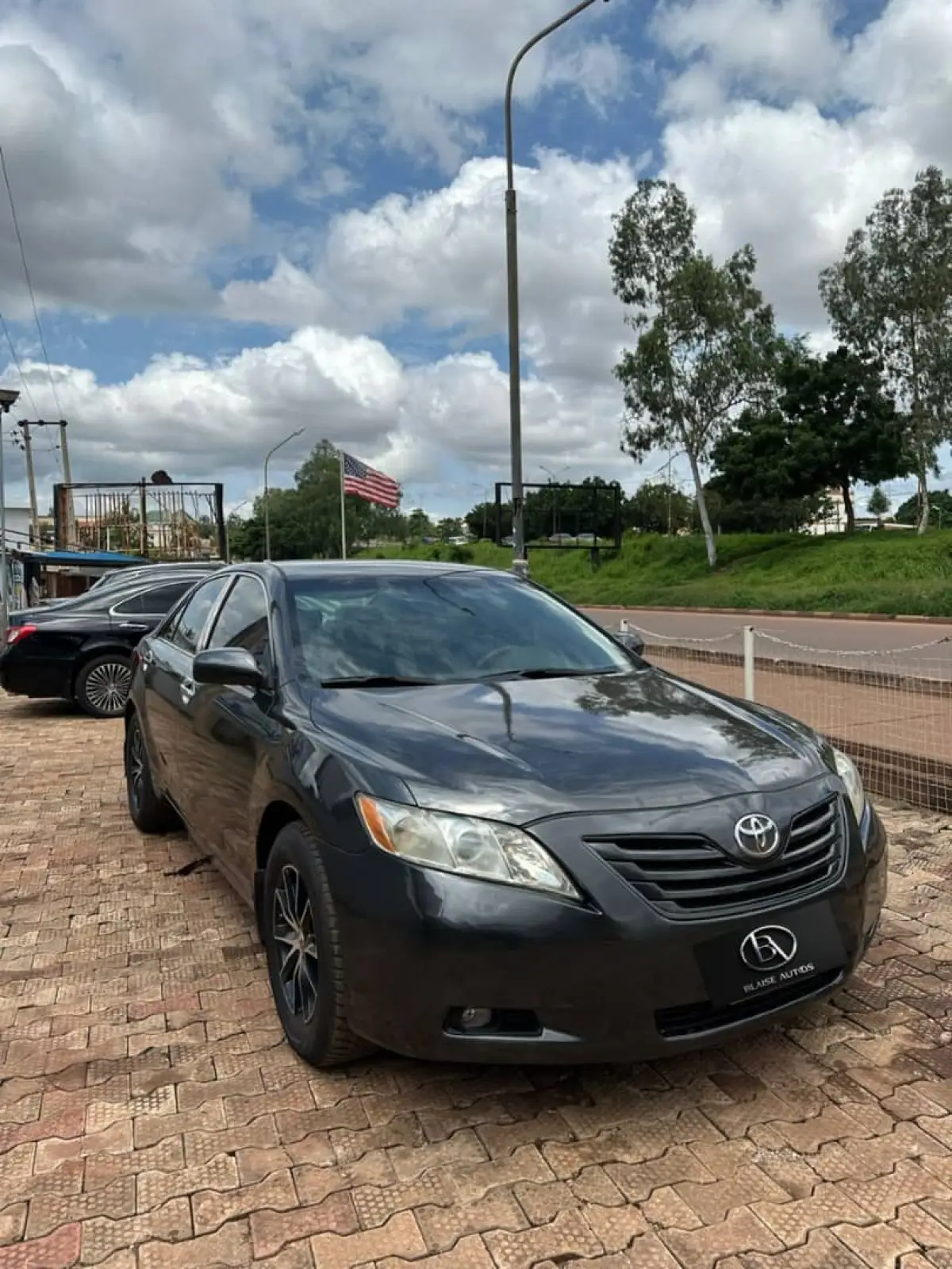 Toyota Camry LE 2009 - Image 7