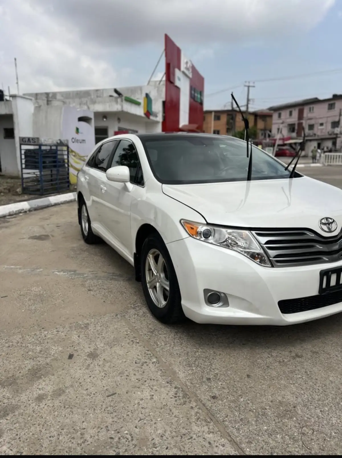 Toyota venza 2011 - Image 2