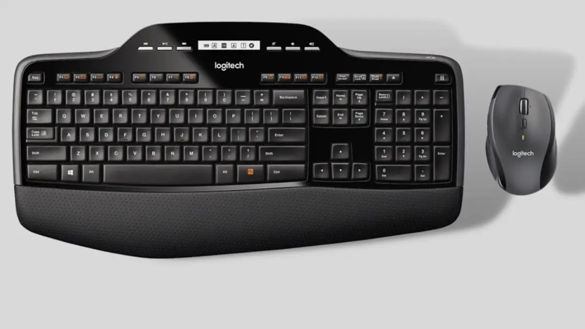 Logitech Mk710 Keyboard And Mouse Combo - Image 1