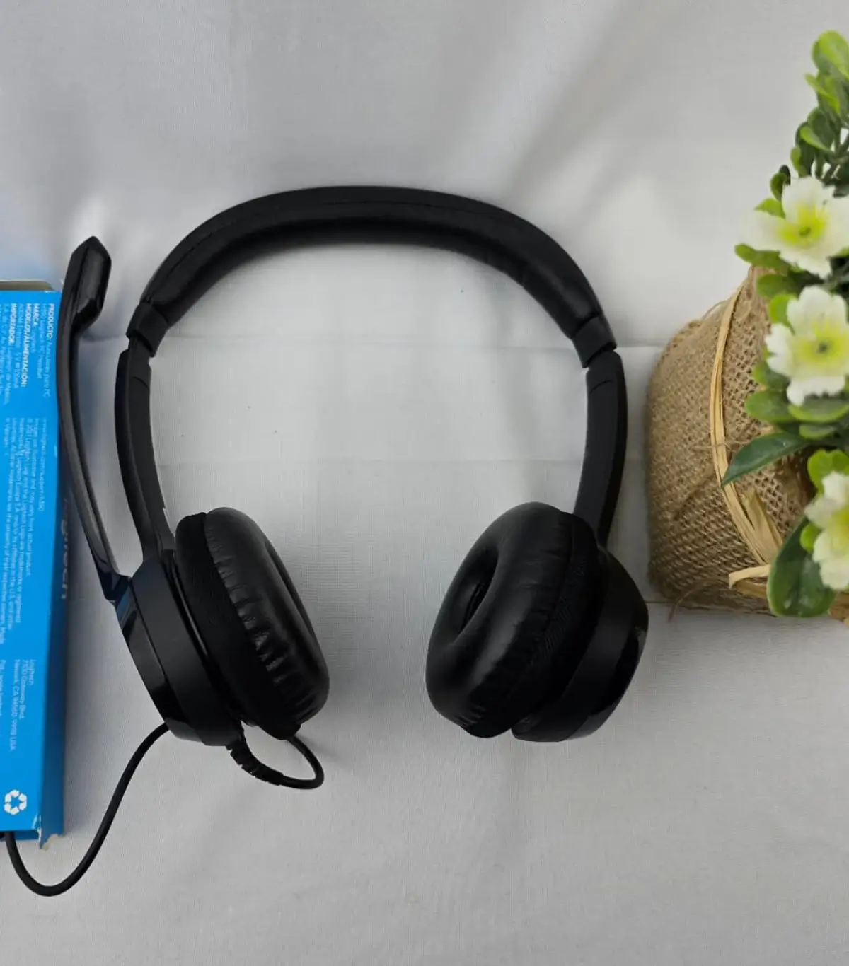 Logitech H390 Noise cancelling Usb Headset - Image 3