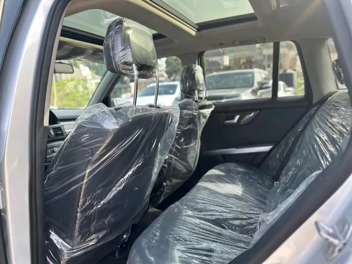 2012 MERCEDES BENZ GLK350 - Image 3