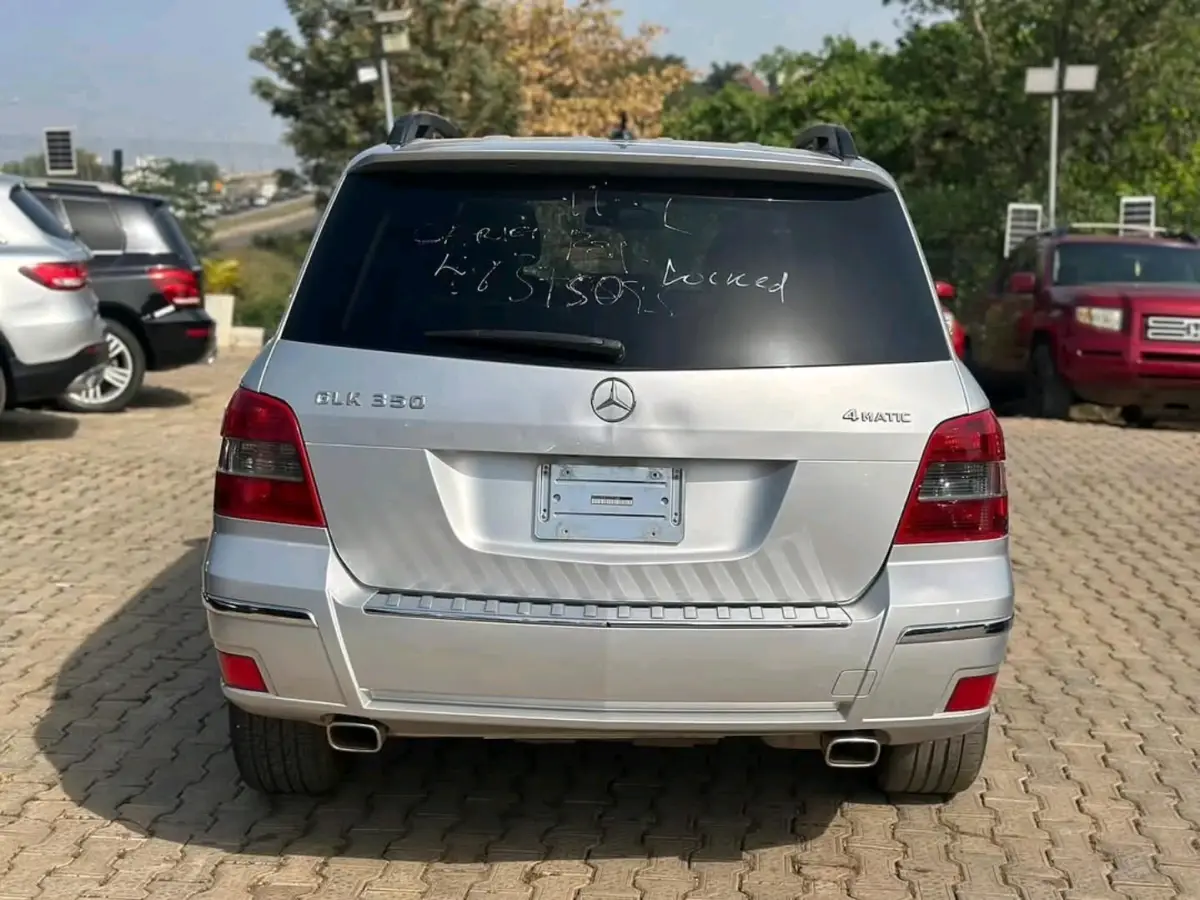 2012 MERCEDES BENZ GLK350 - Image 6