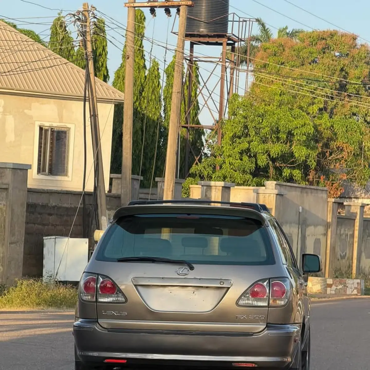 2002 LEXUS RX300 - Image 7