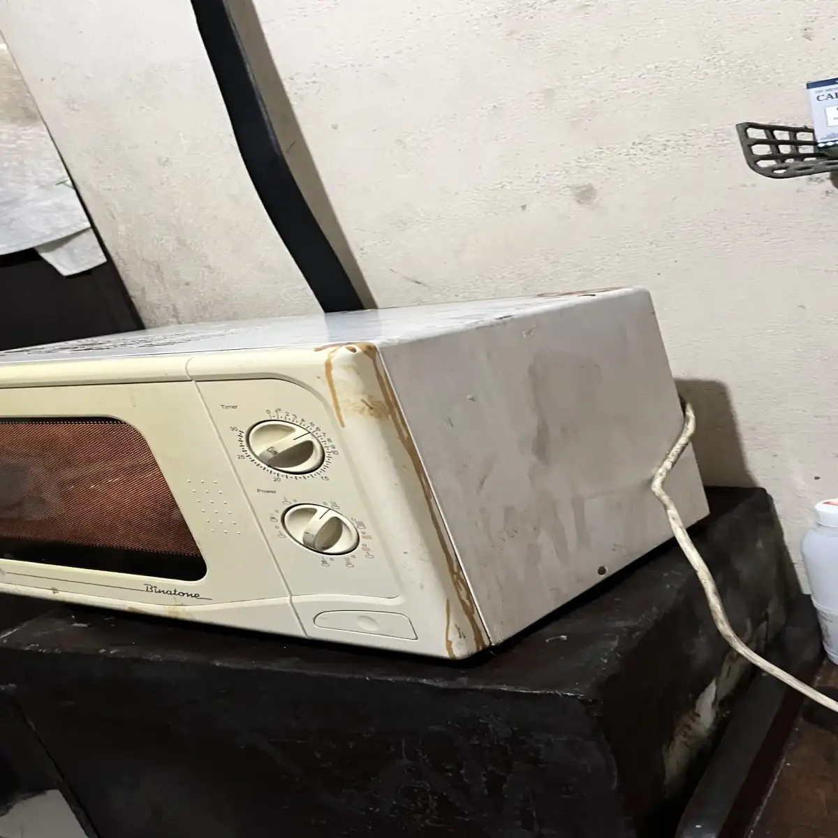 Binatone Microwave - Image 3