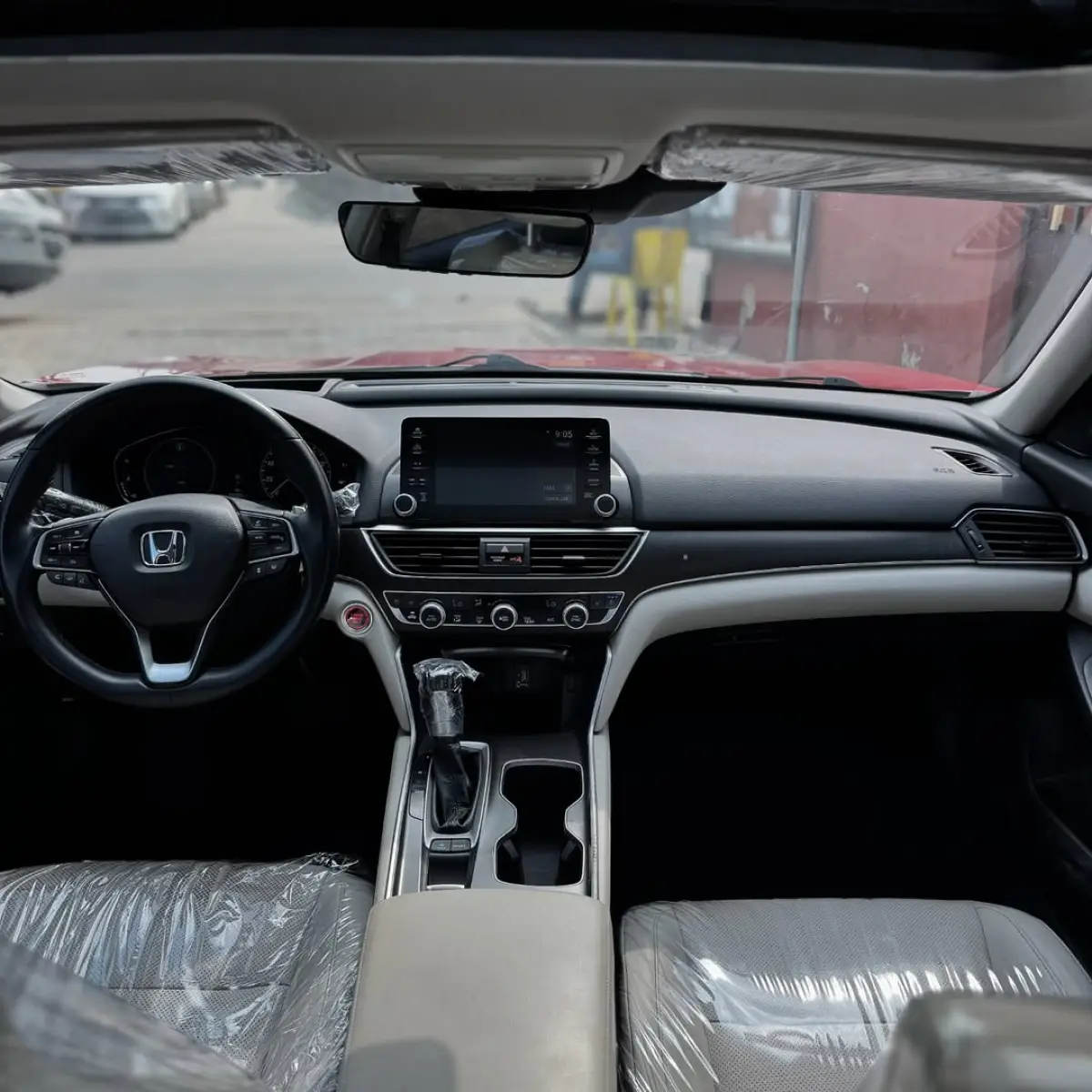 Honda Accord touring - Image 6