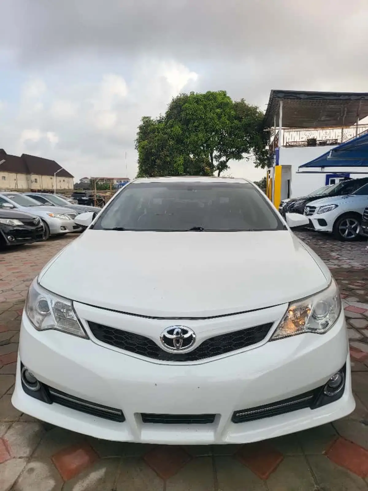 Toyota Camry 2013 - Image 3