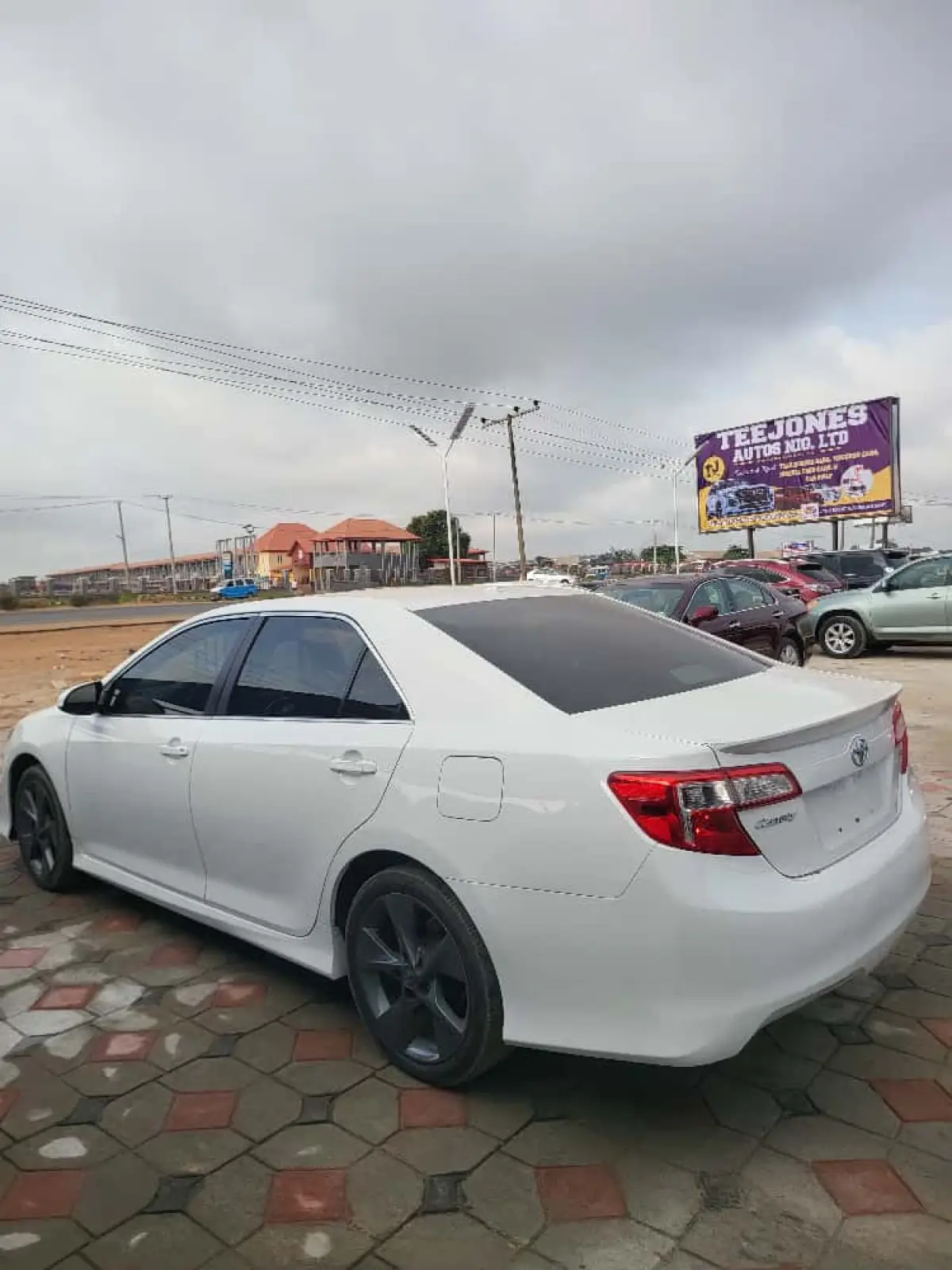 Toyota Camry 2013 - Image 6