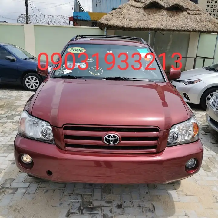 Clean Toyota highlander model